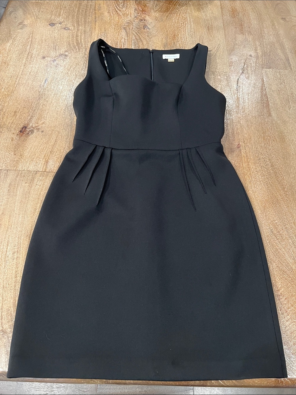 Calvin Klein Black Sleeveless Sheath Mini Dress